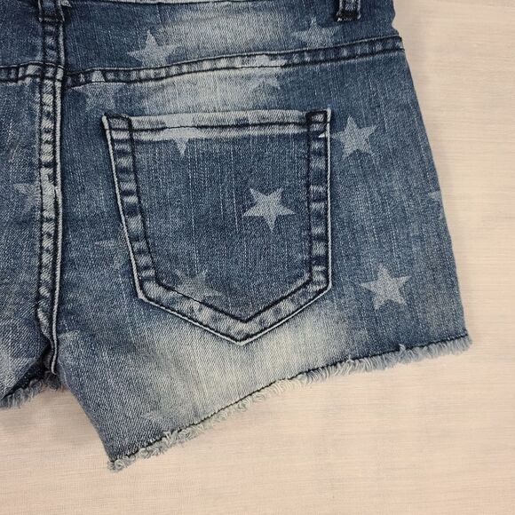 Tinsel Town Star Print Denim Shorts - Picture 5 of 7